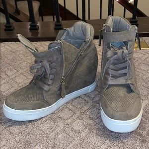 Steve Madden wedge sneaker